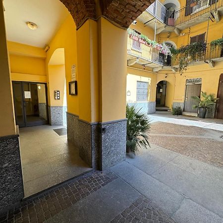 Cozy Tiny Apartment In ميلان المظهر الخارجي الصورة